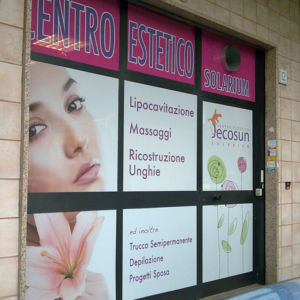 Rivestimento Vetrine